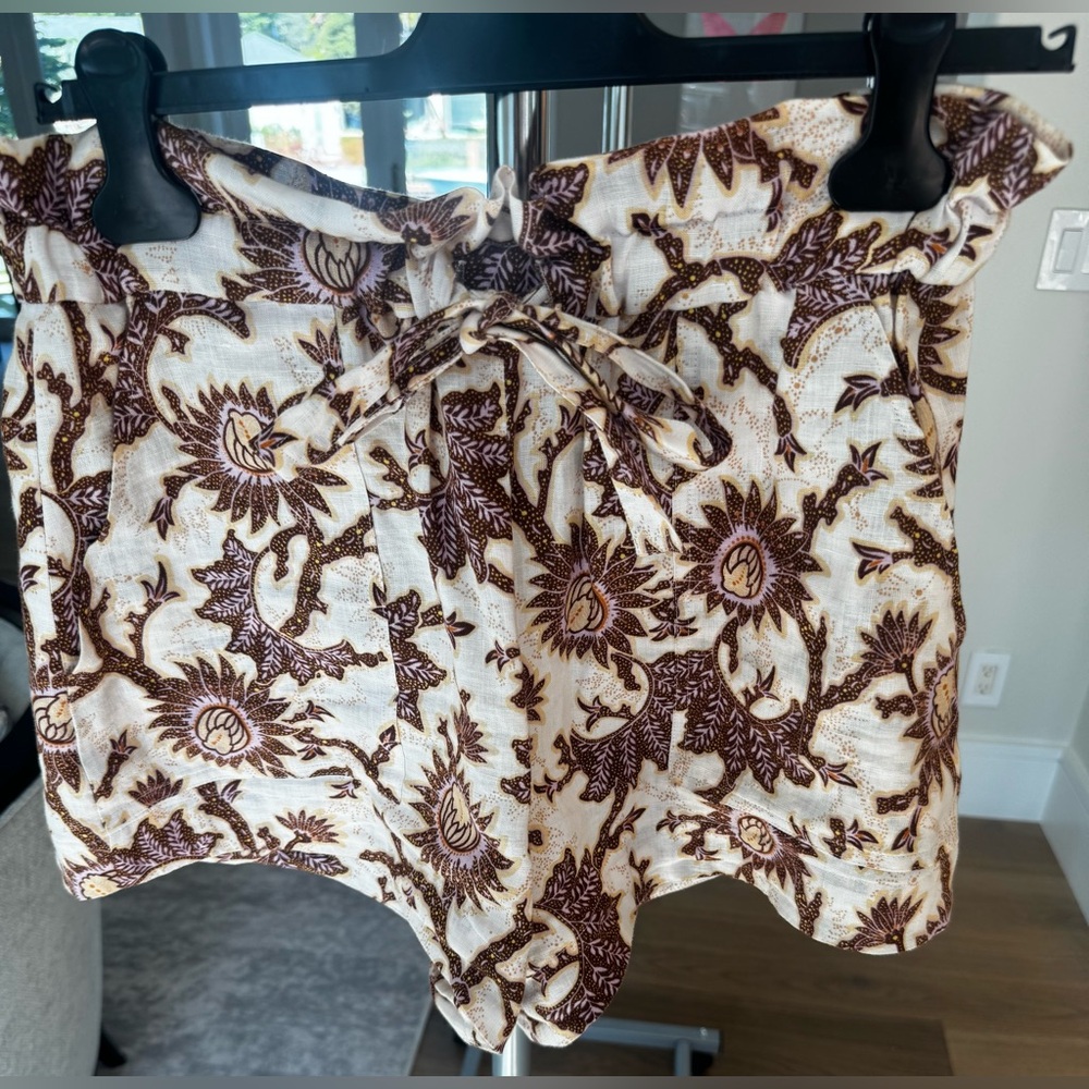 A.L.C. Malcolm Linen Floral Paperbag Shorts, Size 2 - Picture 2 of 10